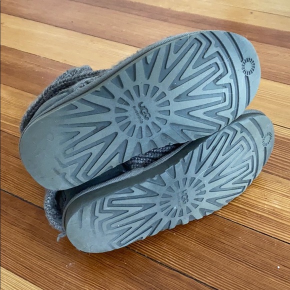 Crocheted UGGS - Picture 5 of 6